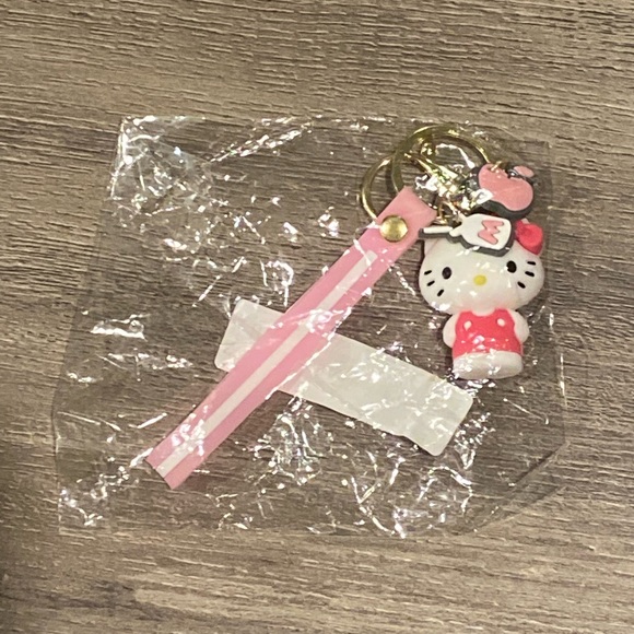 Hello Kitty keychain - Picture 4 of 6